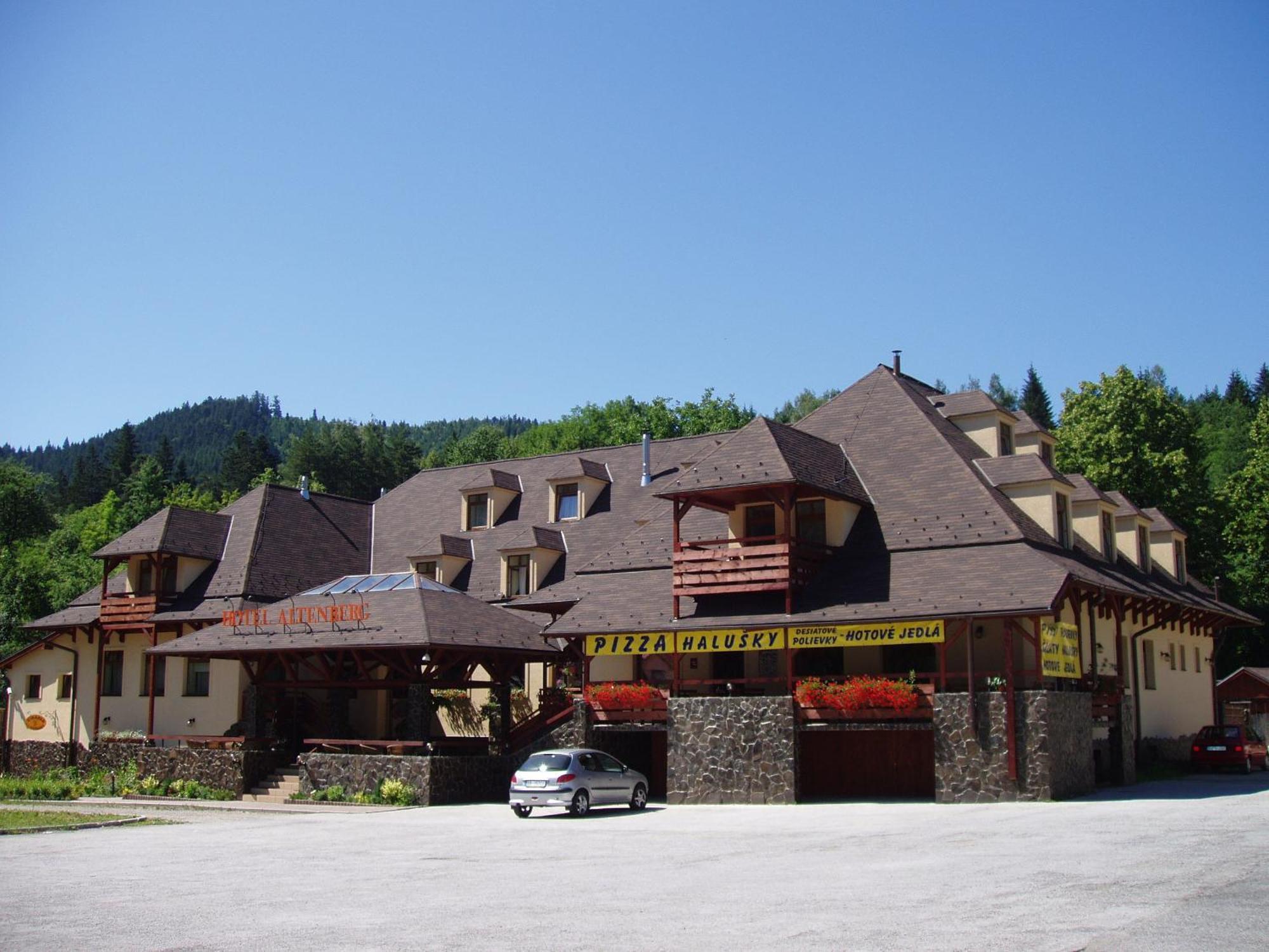 Hotel Altenberg Stare Hory Exterior photo